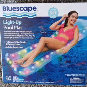 Bluescape LED Pool Raft – Inflatable Color-Changing LED Light-Up Pool Float